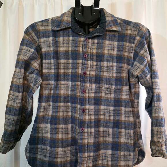 Vintage Pendleton Shirt 100% Pure Virgin Wool Plaid Made in USA youth XL - Picture 1 of 5